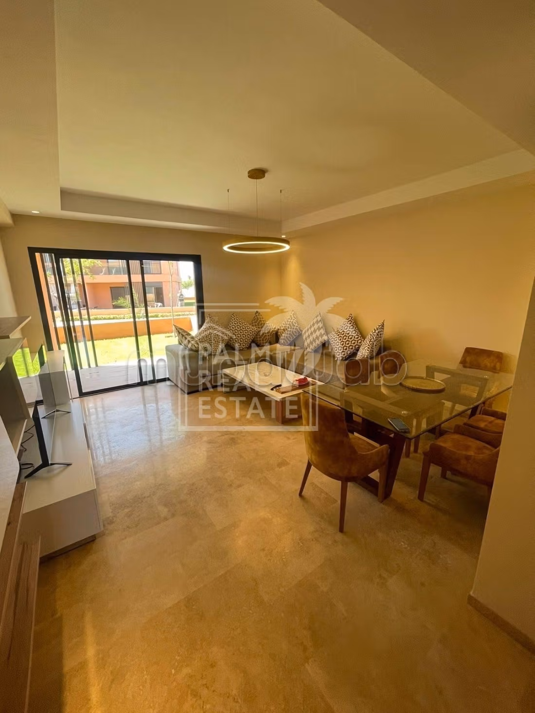 À VENDRE – Superbe Appartement RDC à Noria — 5
