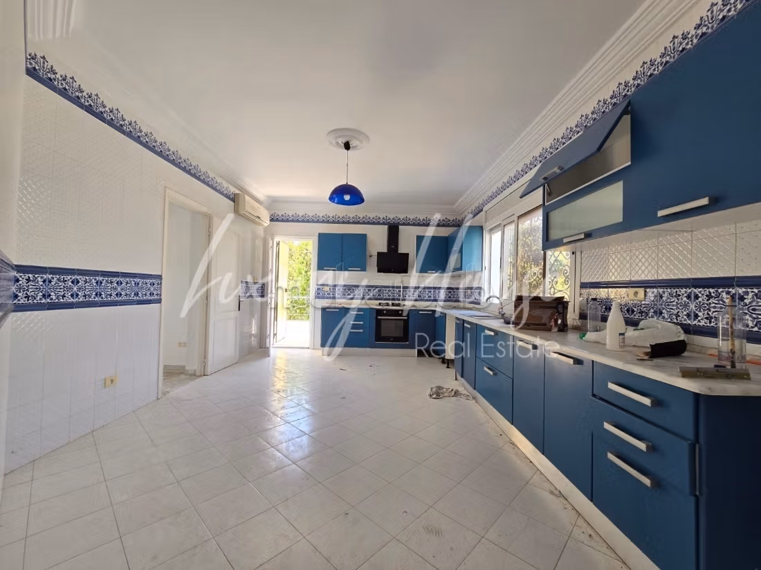Villa S4 con Giardino a La Marsa