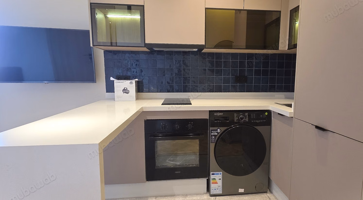 Studio moderne Meublé 4è étage 41m2 
Palmier