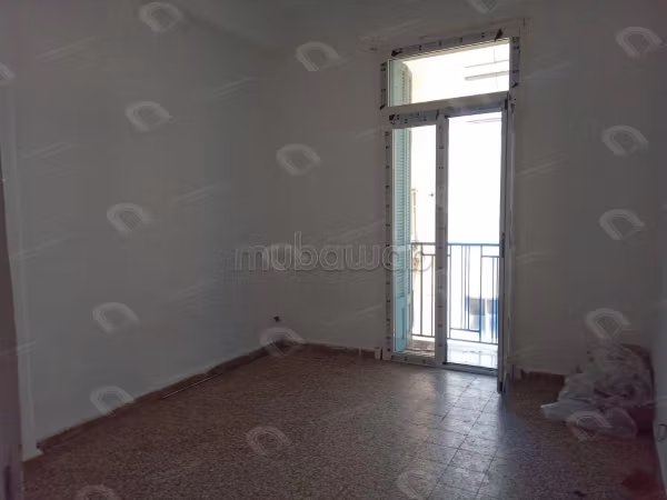 A louer appartement s2 au centre ville Tunis