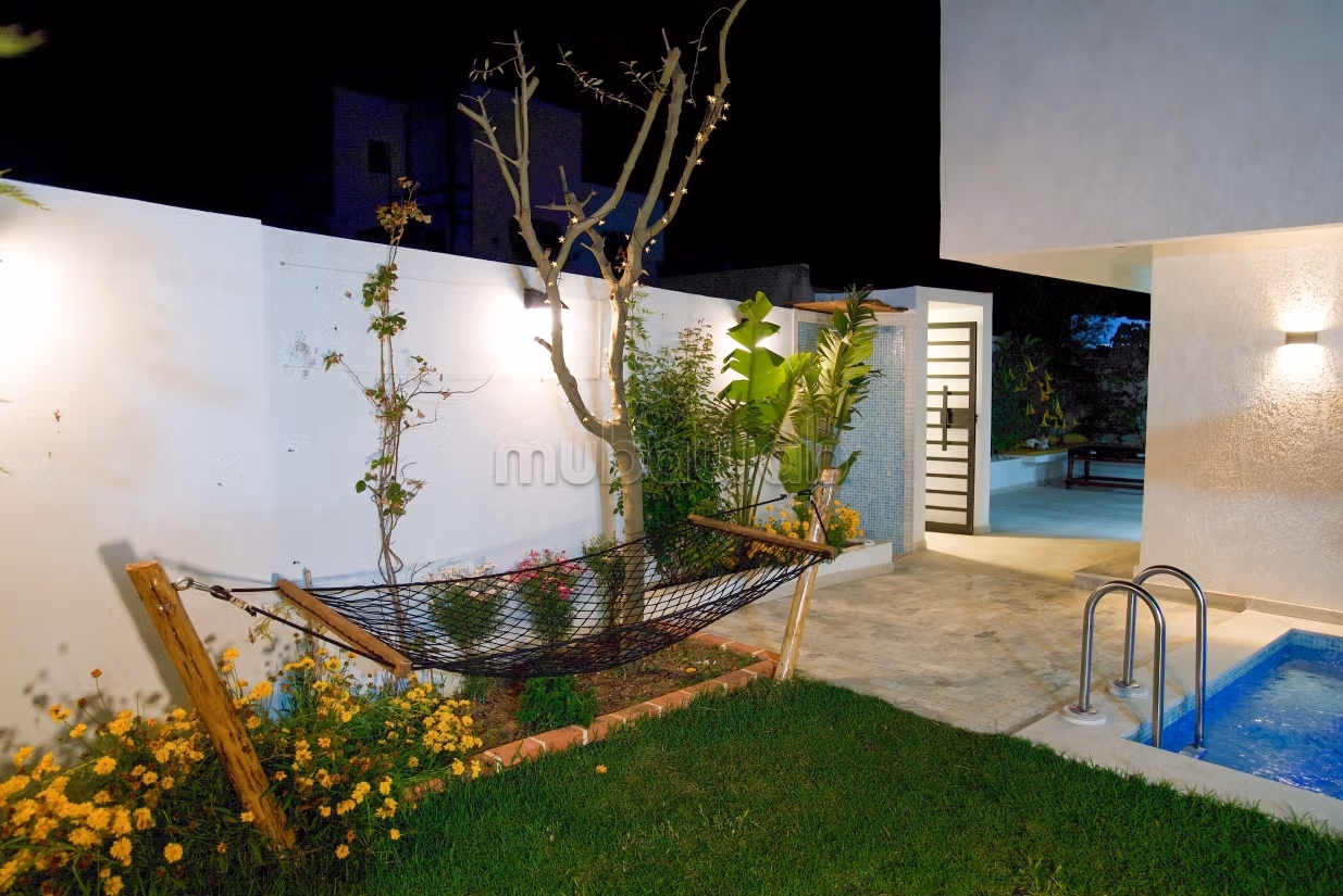Dar Nouha, Villa e Piscina a Ras Jebel