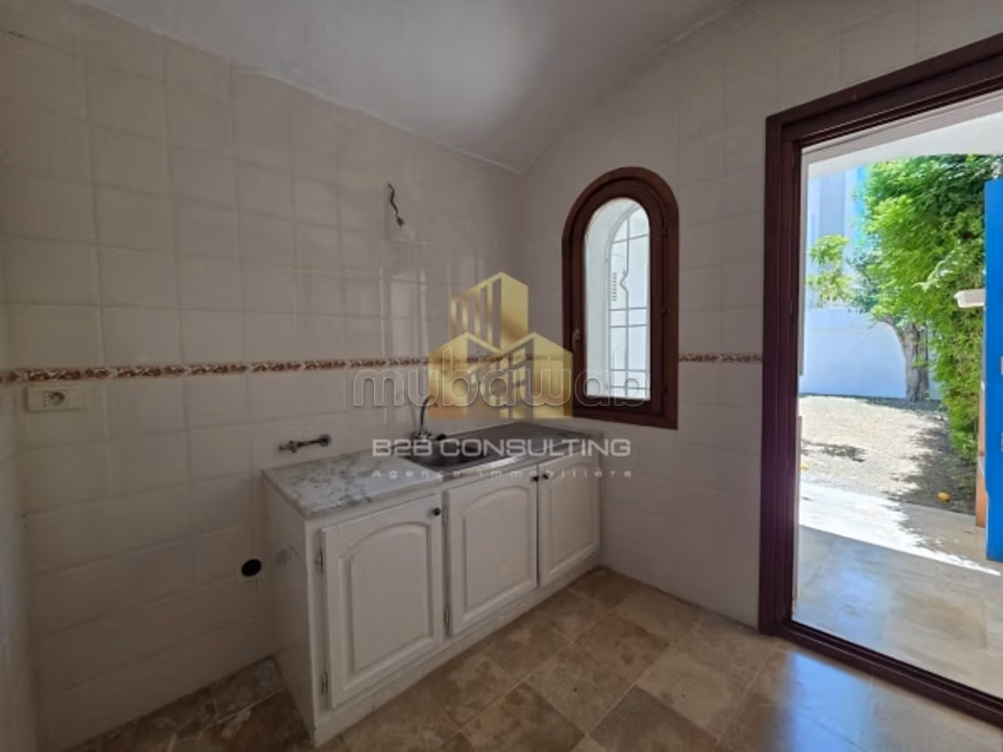 Location une villa s 4 a la marsa