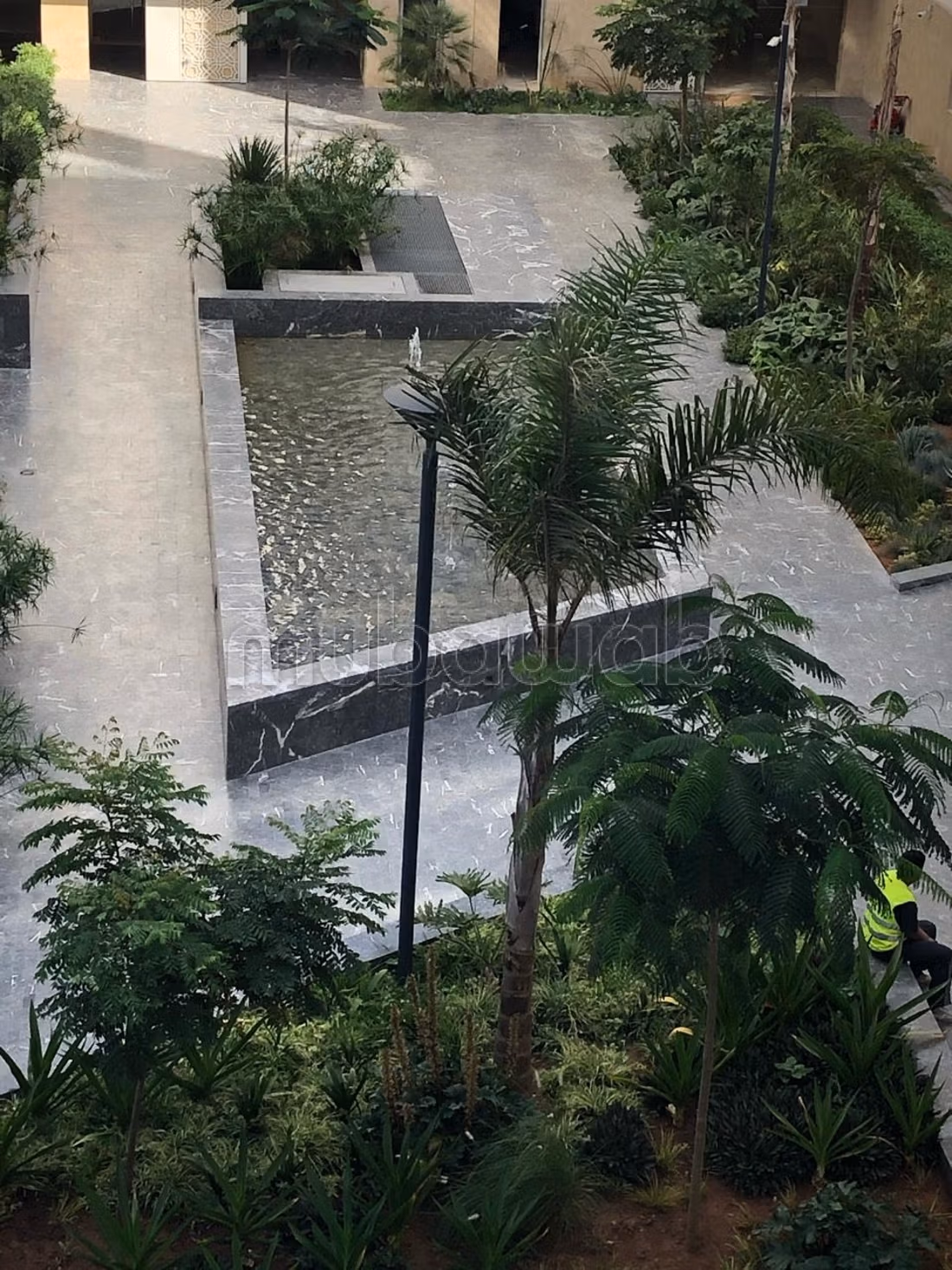 Très bel appartement MEUBLÉ à louer CFC — 4