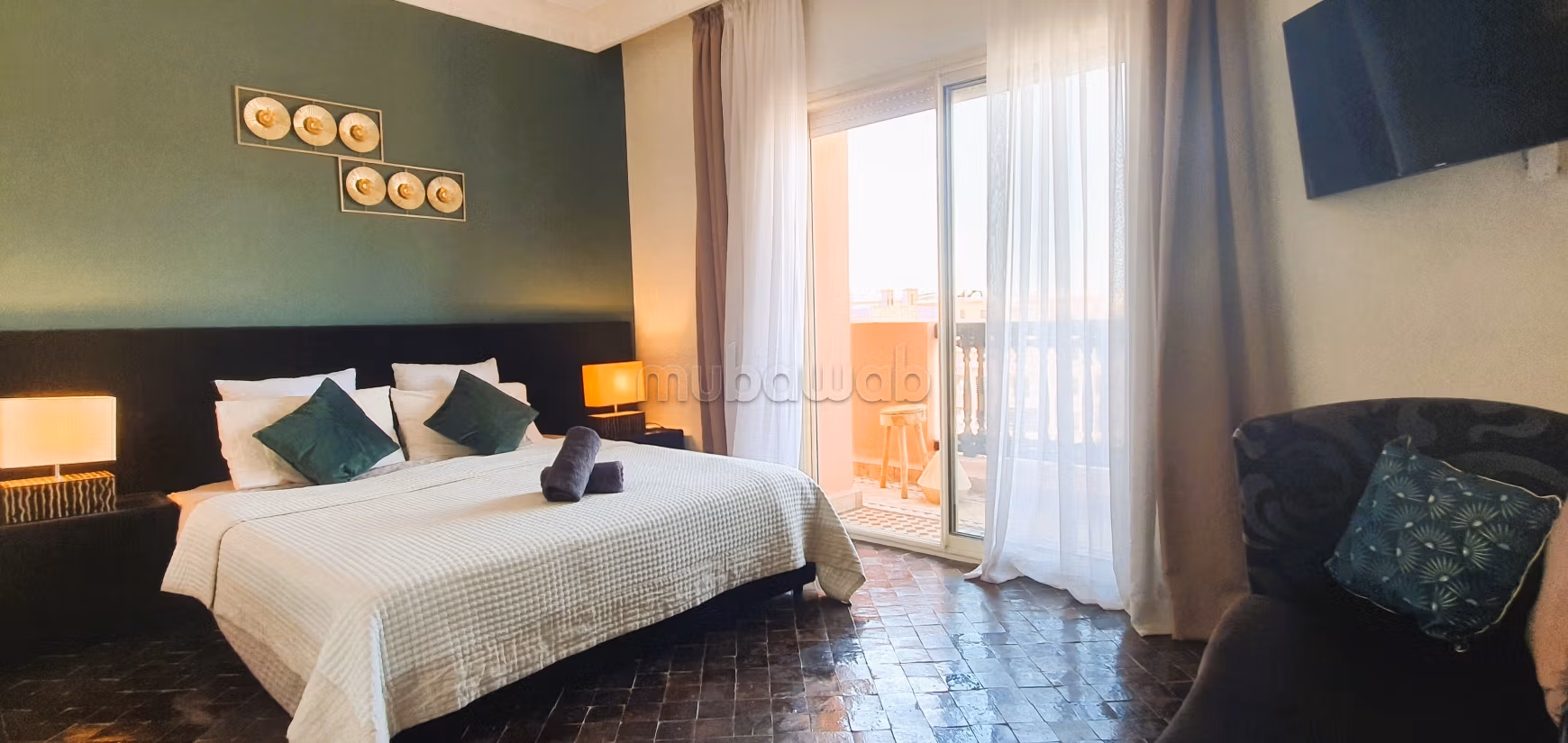Spacieux 3 chambres au dernier étage 
Hivernage — 4