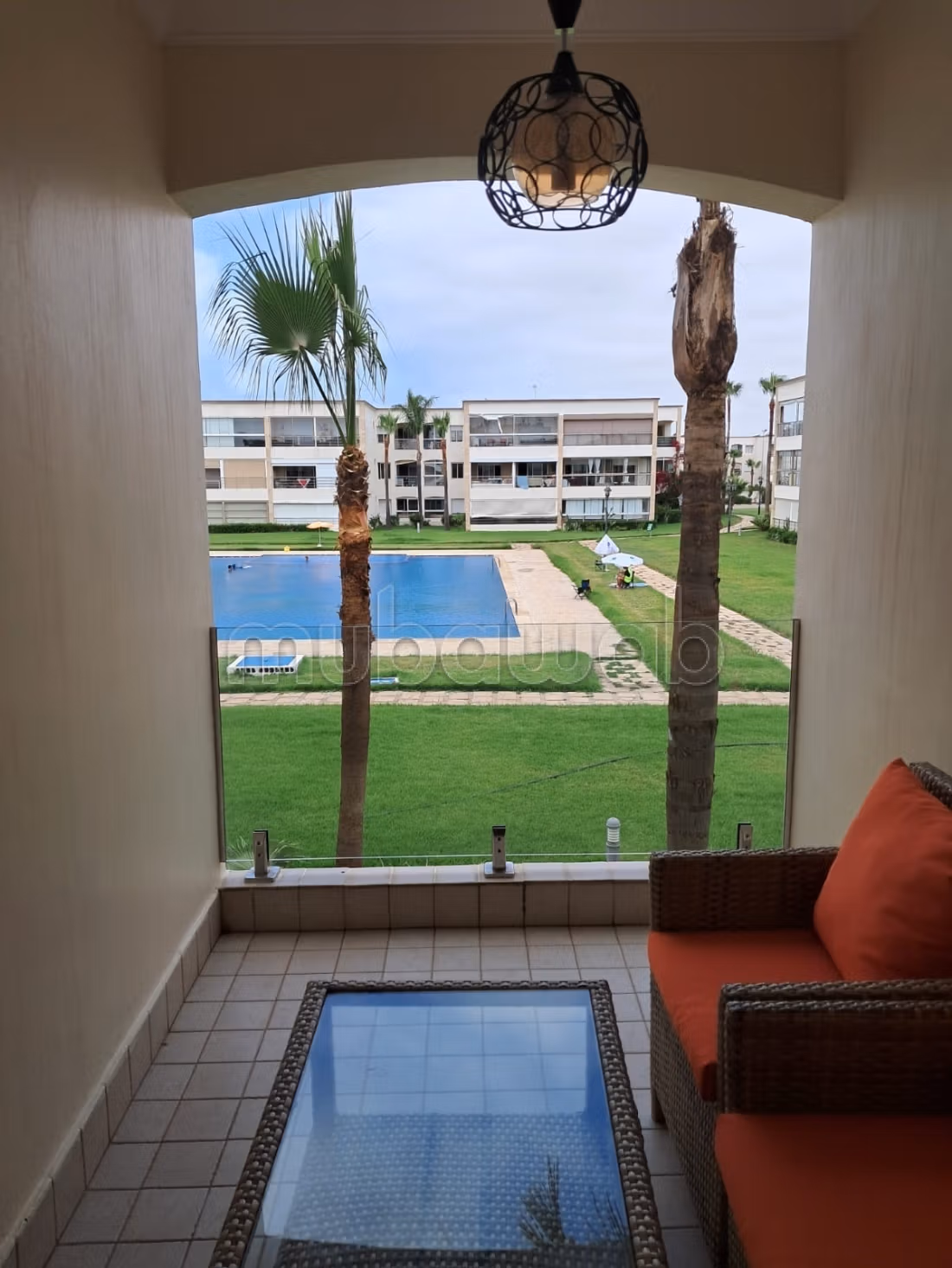 Vendere appartamento. Area 61 m². Nuovi mobili