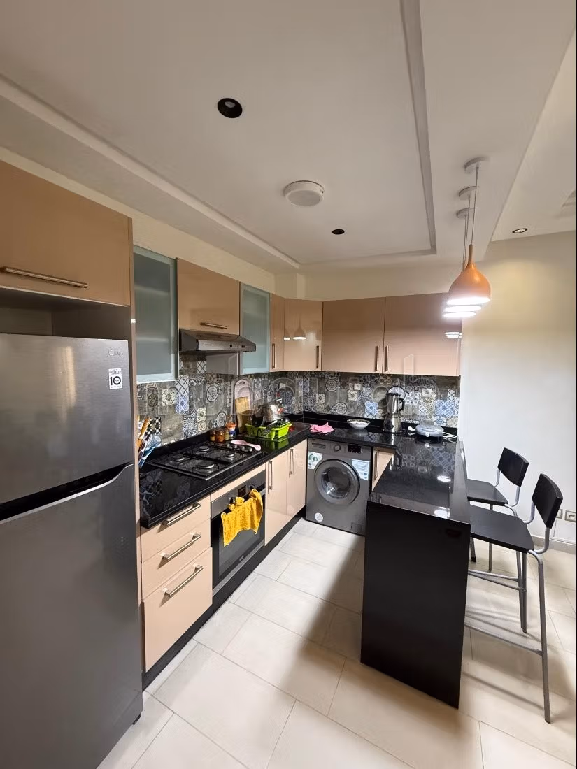 Vendere appartamento. Area 61 m². Nuovi mobili