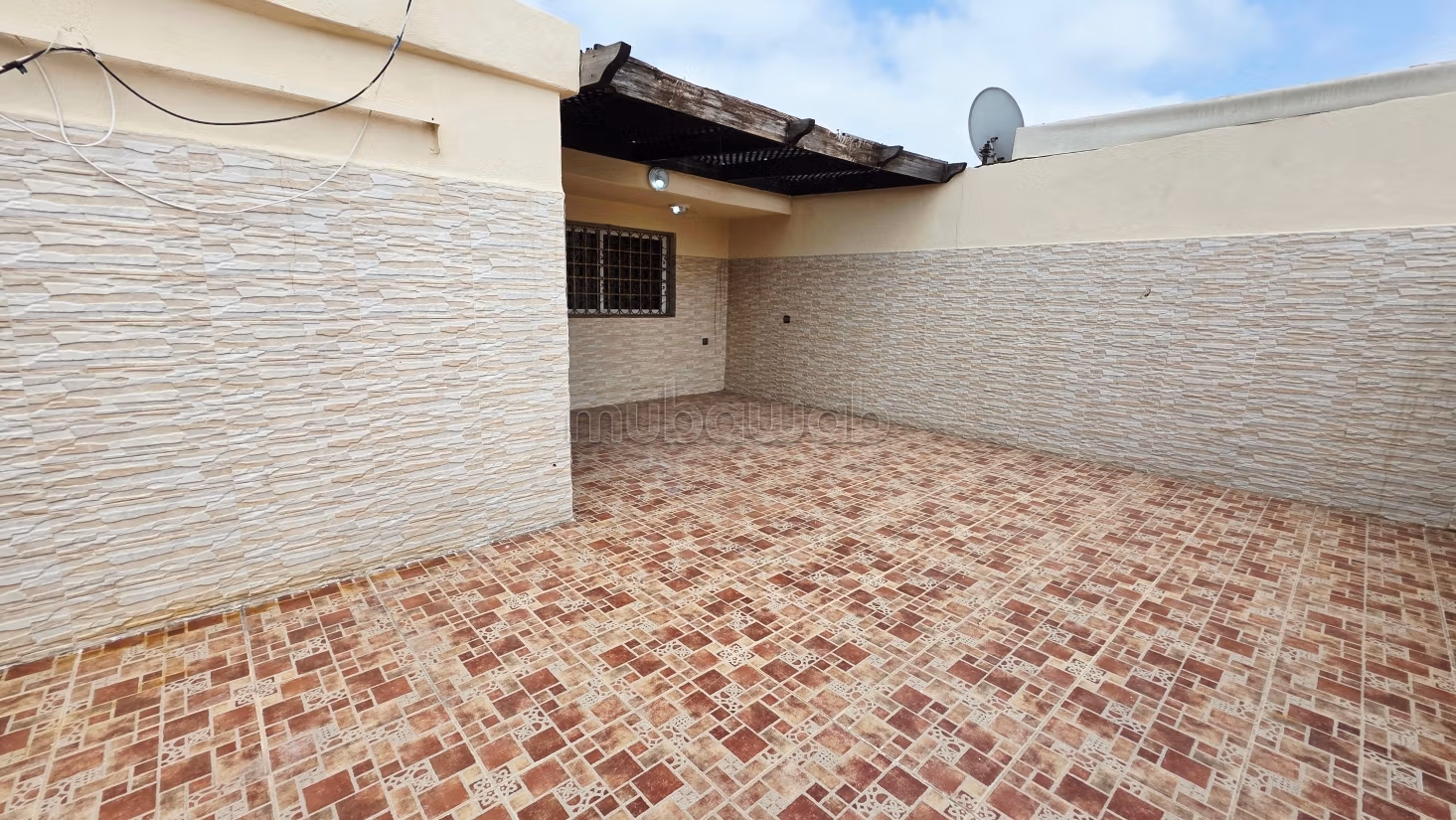 Villa ad uso professionale in affitto