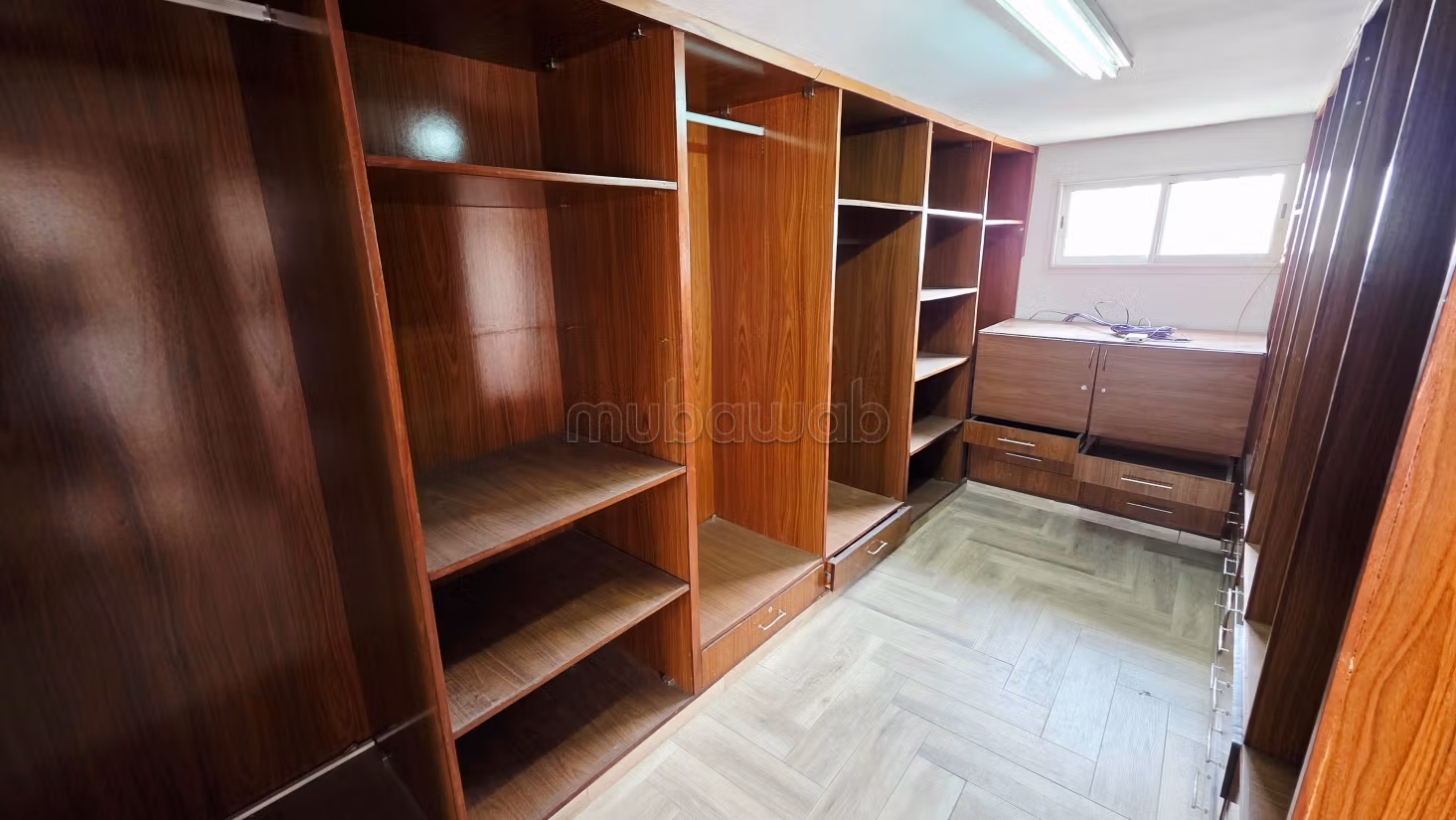 Villa ad uso professionale in affitto