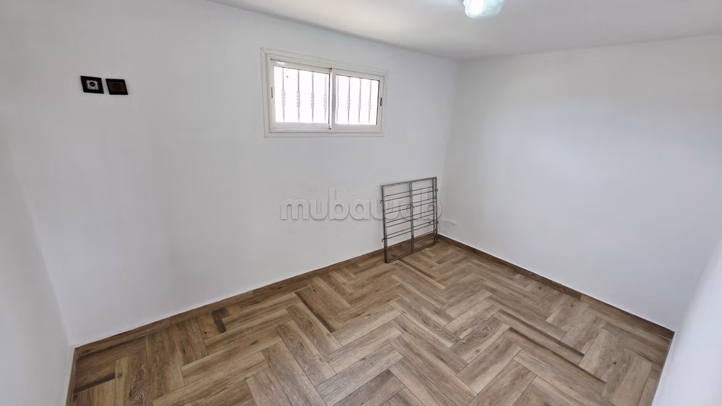 Villa ad uso professionale in affitto