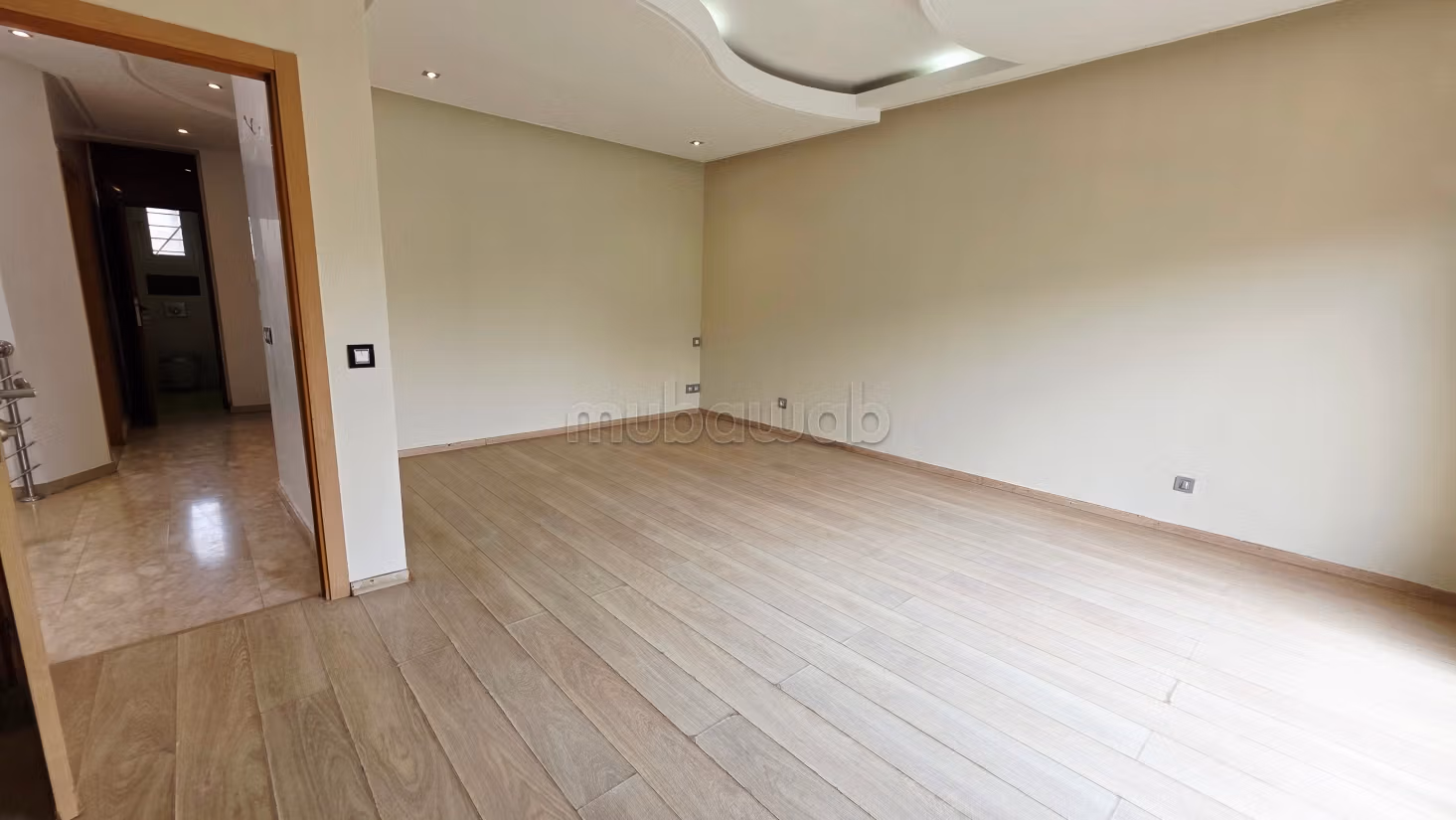 Villa ad uso professionale in affitto