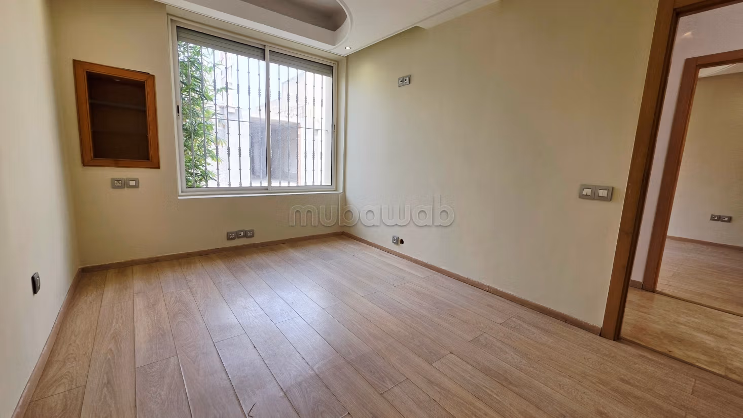Villa ad uso professionale in affitto