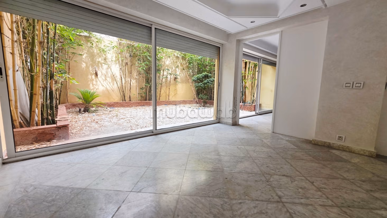 Villa ad uso professionale in affitto