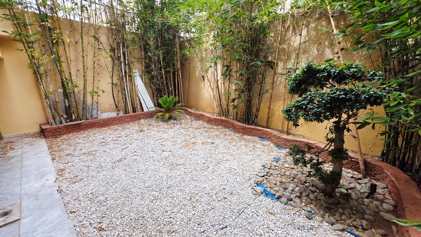 Villa ad uso professionale in affitto