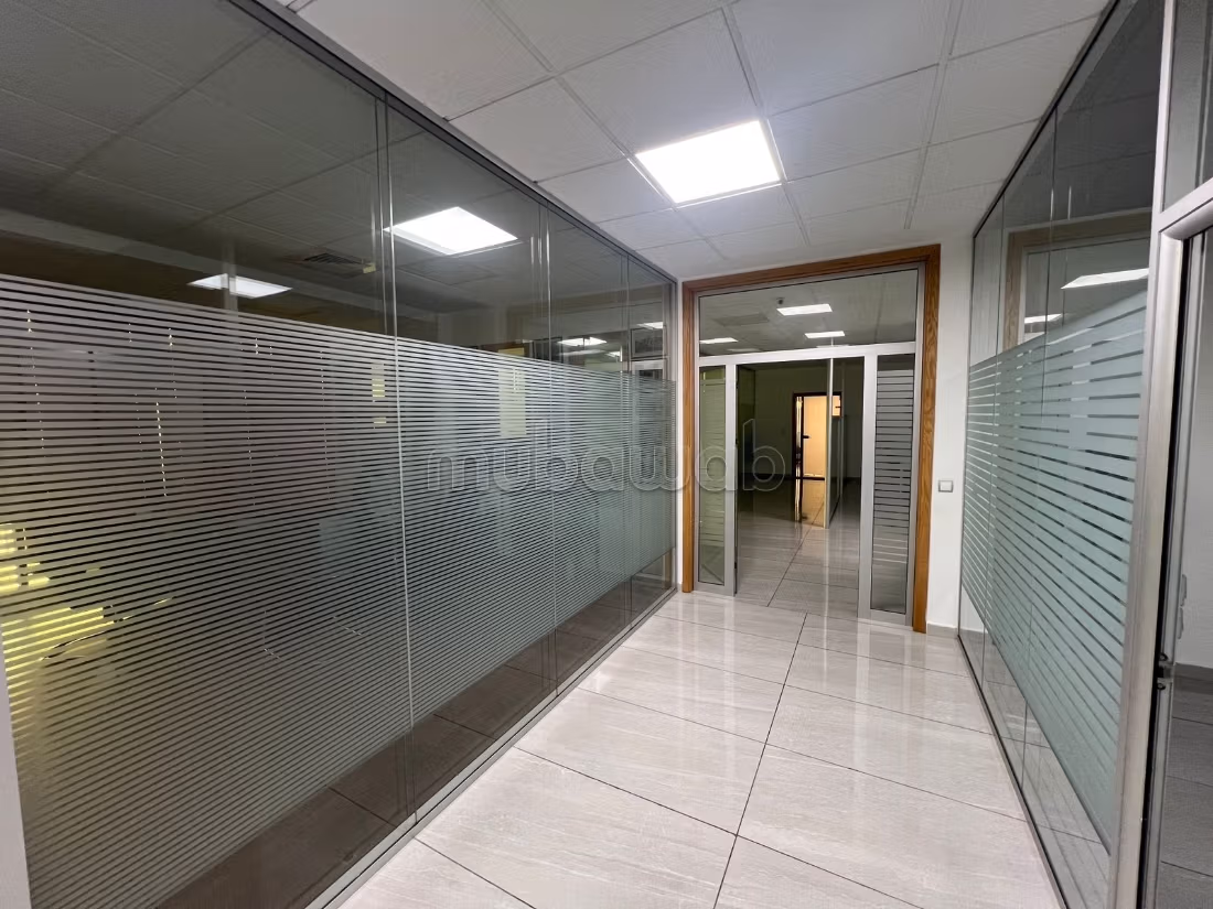 Oficinas amuebladas y equipadas en Florida Sidi Maârouf