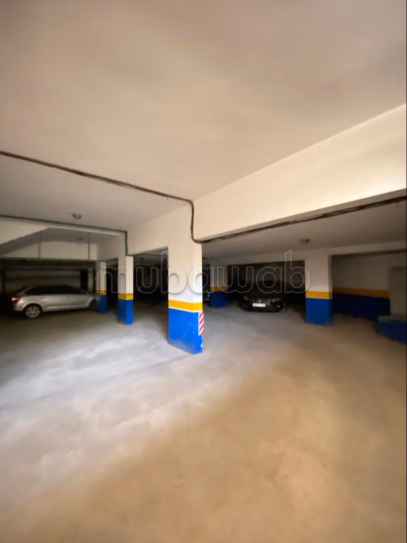 شقة 136 م² في Zone Industrielle Saniat Sbihi — 23