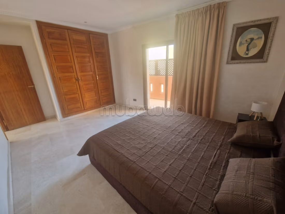 Atypique appartement avec 75m² de terrasse — 5