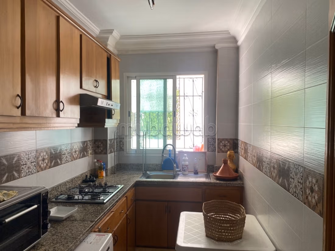 Bel appartement à vendre à Maârif. 3 pièces confortables. Ascenseur et terrasse — 6