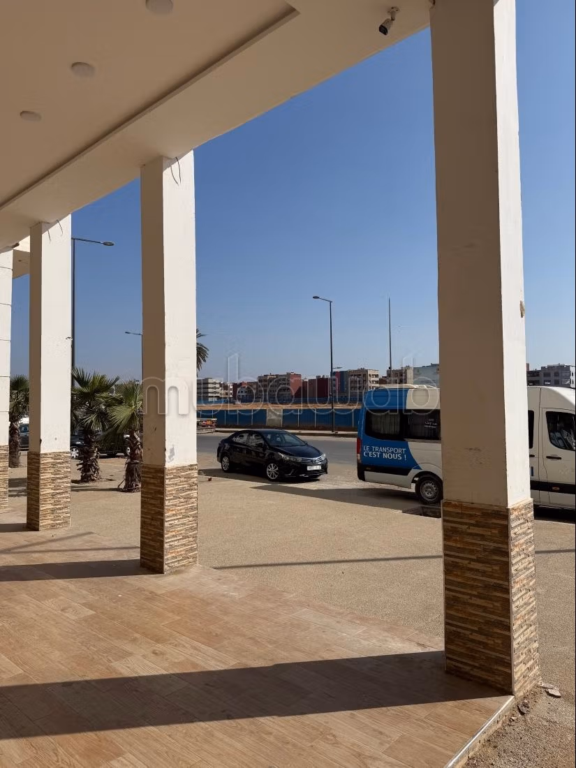 For rent, a commercial space very well located in Kenitra