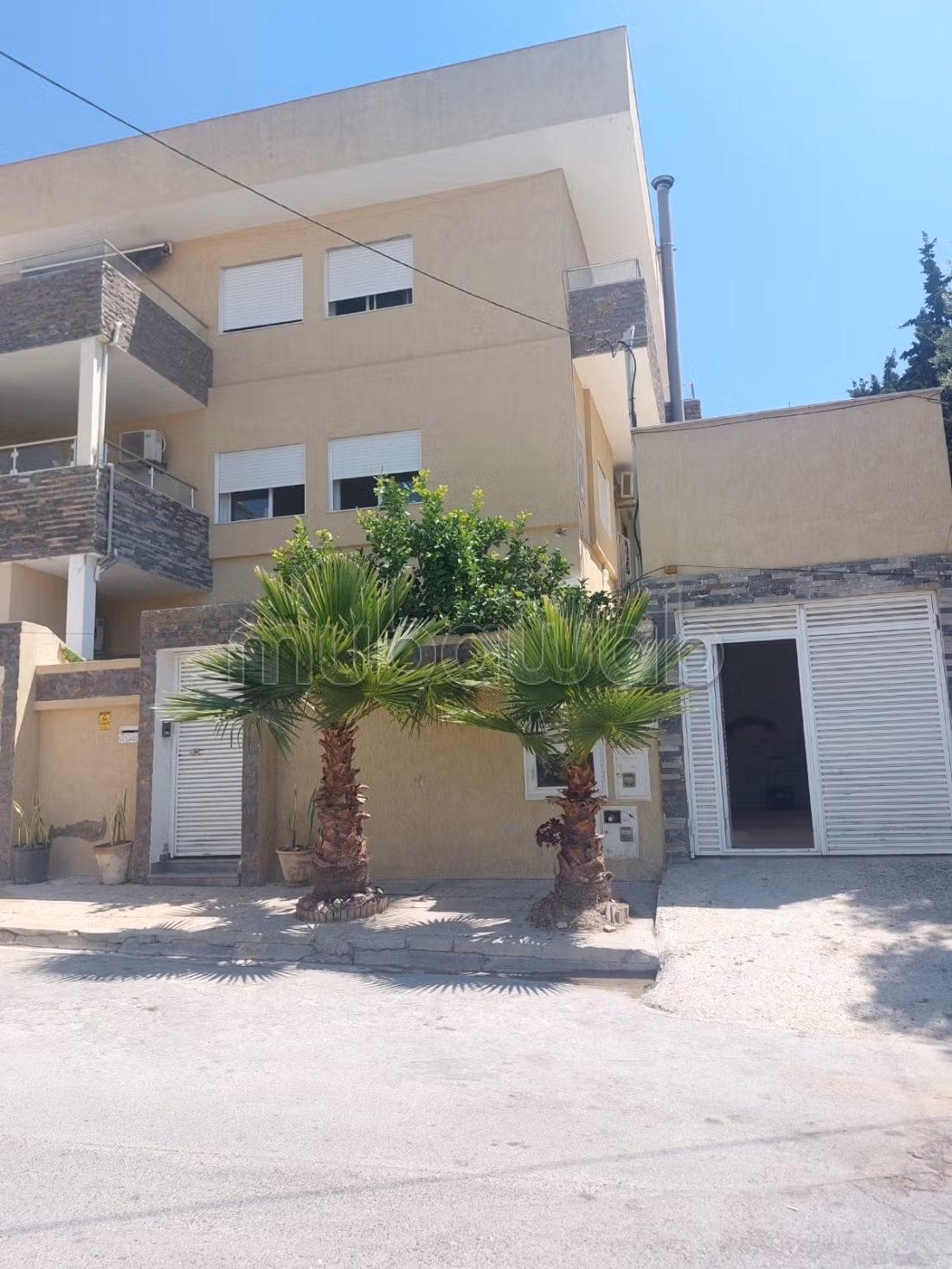 Maison moderne S3 à louer à La Marsa – 150 m²