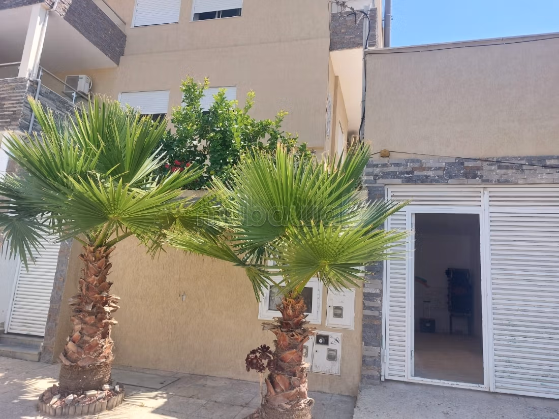 Maison moderne S3 à louer à La Marsa – 150 m²