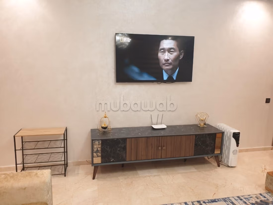 Appartement magnifique à louer à Bouakkaz. Près de l'aéroport 2 belles chambres. Meublé