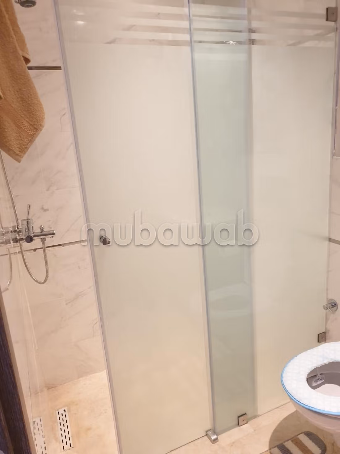 Appartement magnifique à louer à Bouakkaz. Près de l'aéroport 2 belles chambres. Meublé