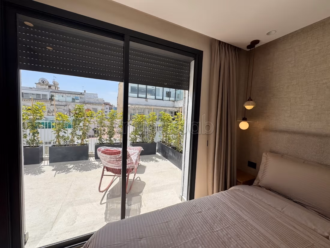 Très beau studio neuf à louer à Gauthier — 4