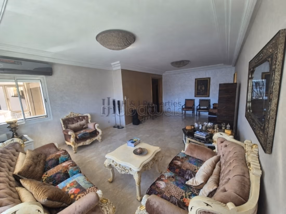 T3 VIDE DE 162m² 3 CHAMBRES