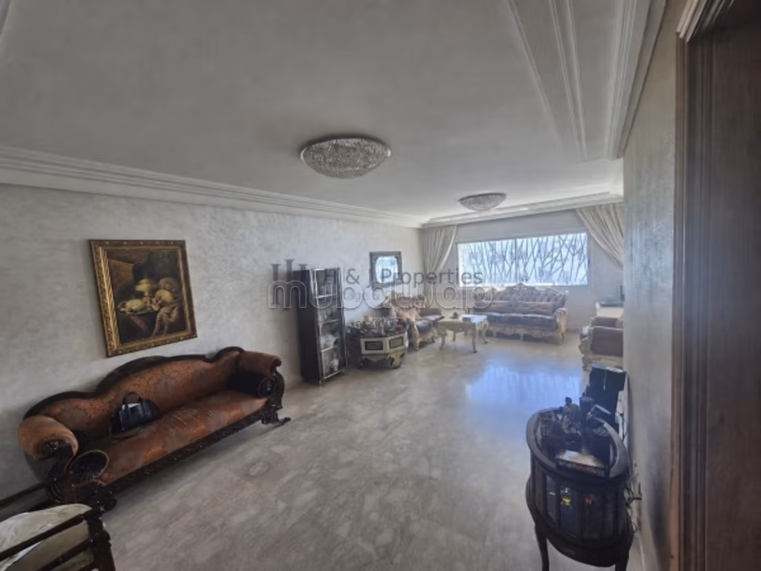 T3 VIDE DE 162m² 3 CHAMBRES — 2