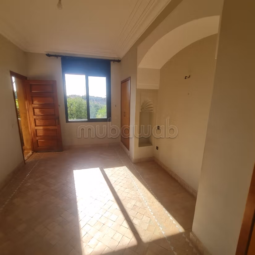 Villa for sale in Targa Residence with communal pool Marrakech