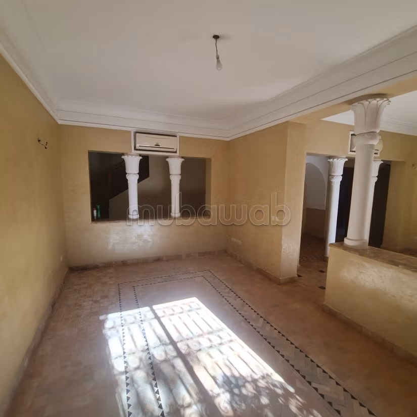 Villa for sale in Targa Residence with communal pool Marrakech