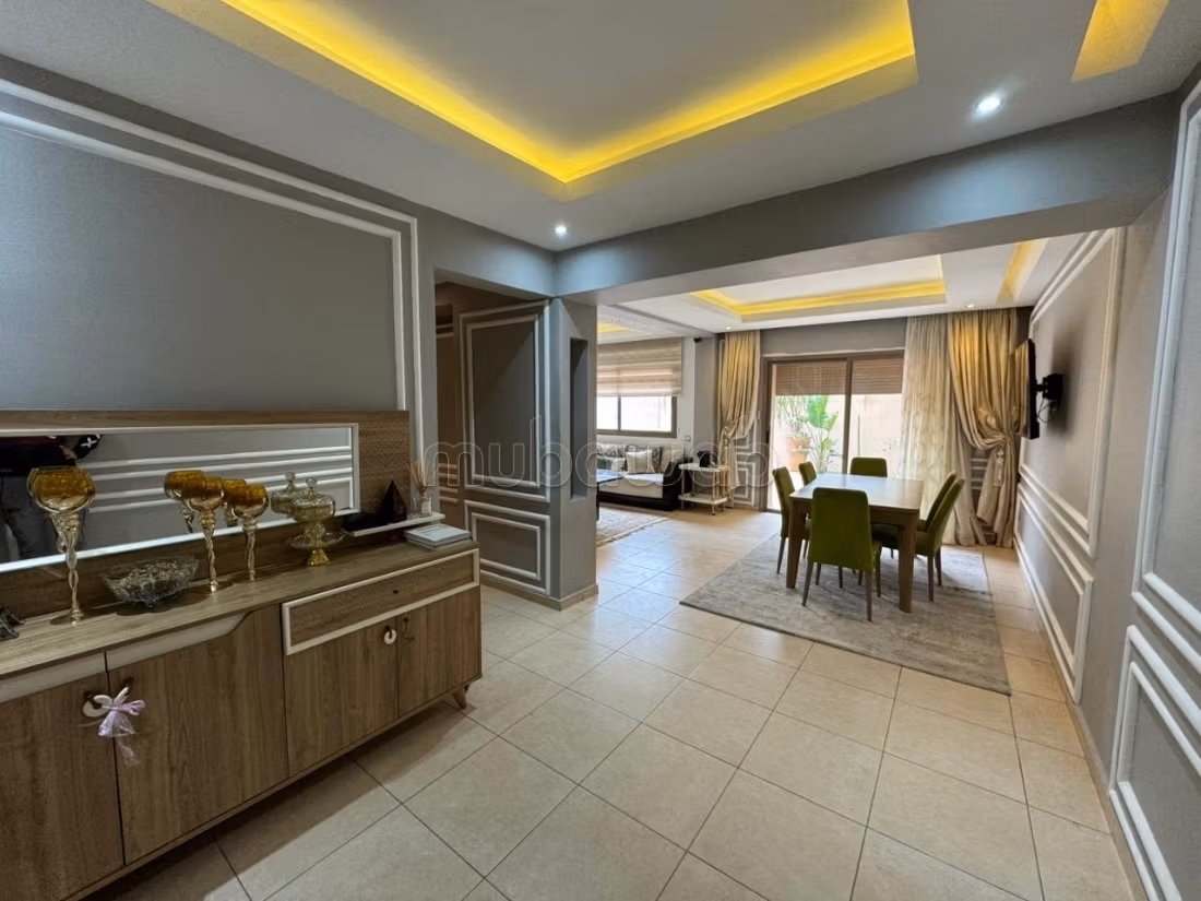 Joli duplex 3 chambres meublé piscine privé — 3