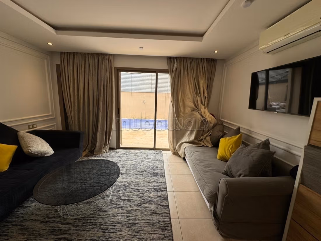 Joli duplex 3 chambres meublé piscine privé — 4