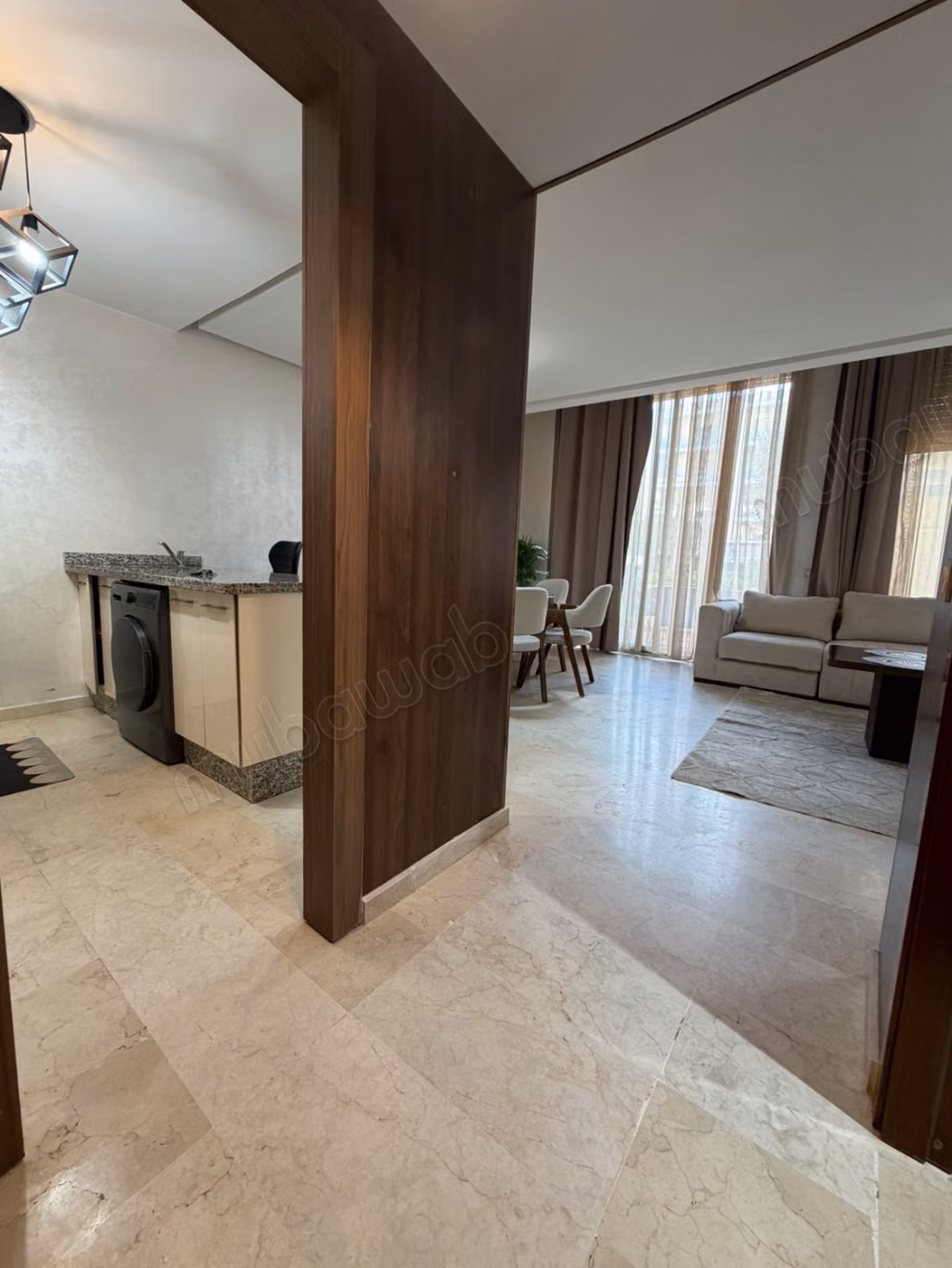 Joli duplex 2 chambres meublé piscine