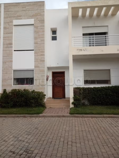 Exchange villa Mharza for duplex/garden floor house