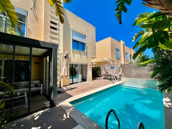 Duplex S3 con piscina, La Soukra