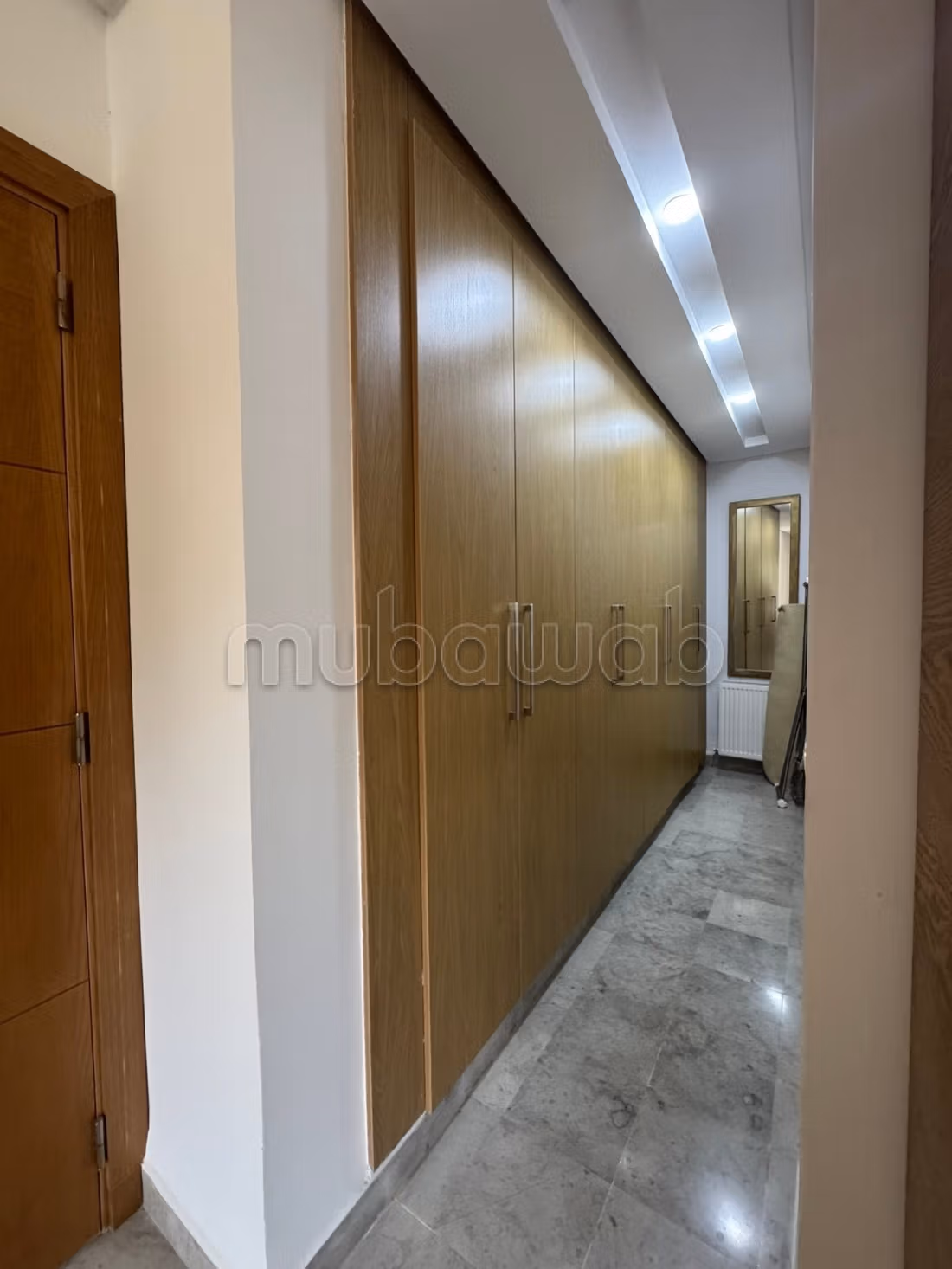 A vendre superbe duplex avec piscine à Gammarth