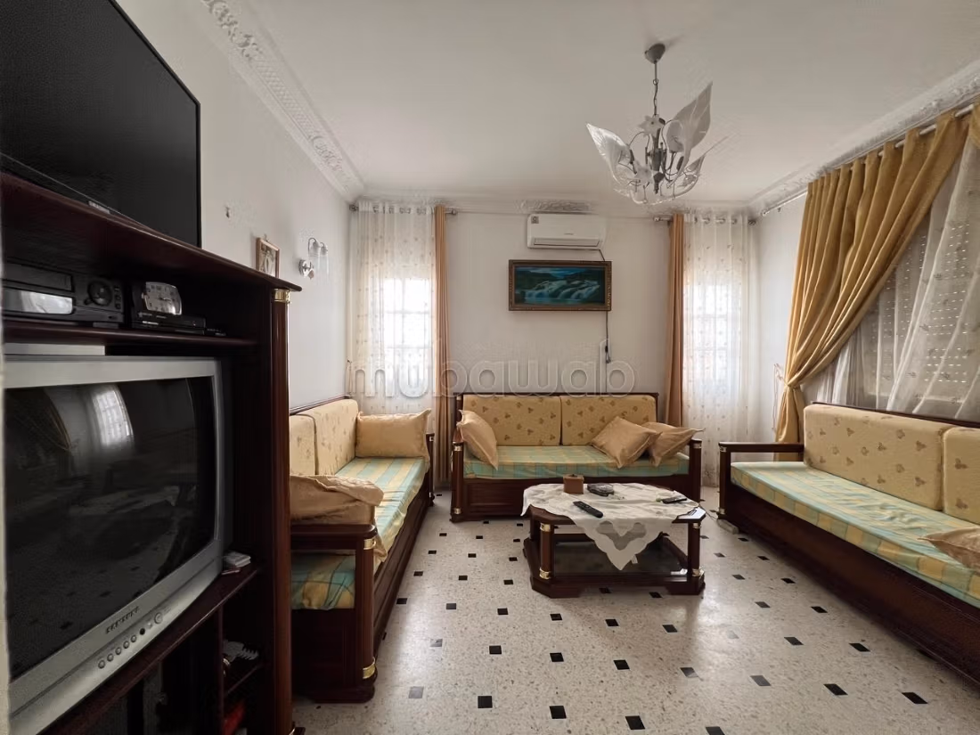 In vendita villa di 300m² su un terreno di 411m² a Oued Elil
