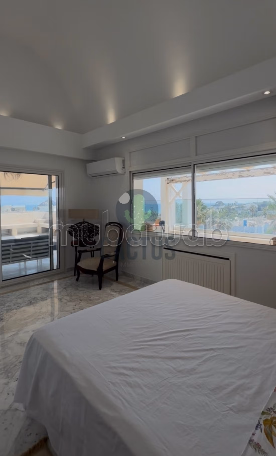 Location Vacances Penthouse S3 à Les Deux Oueds