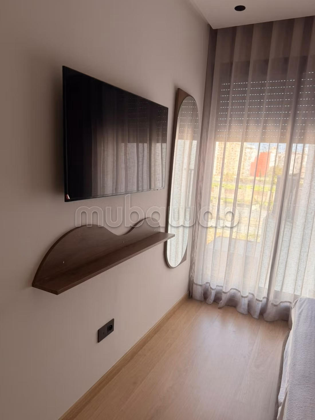 Studio nuovo completamente arredato