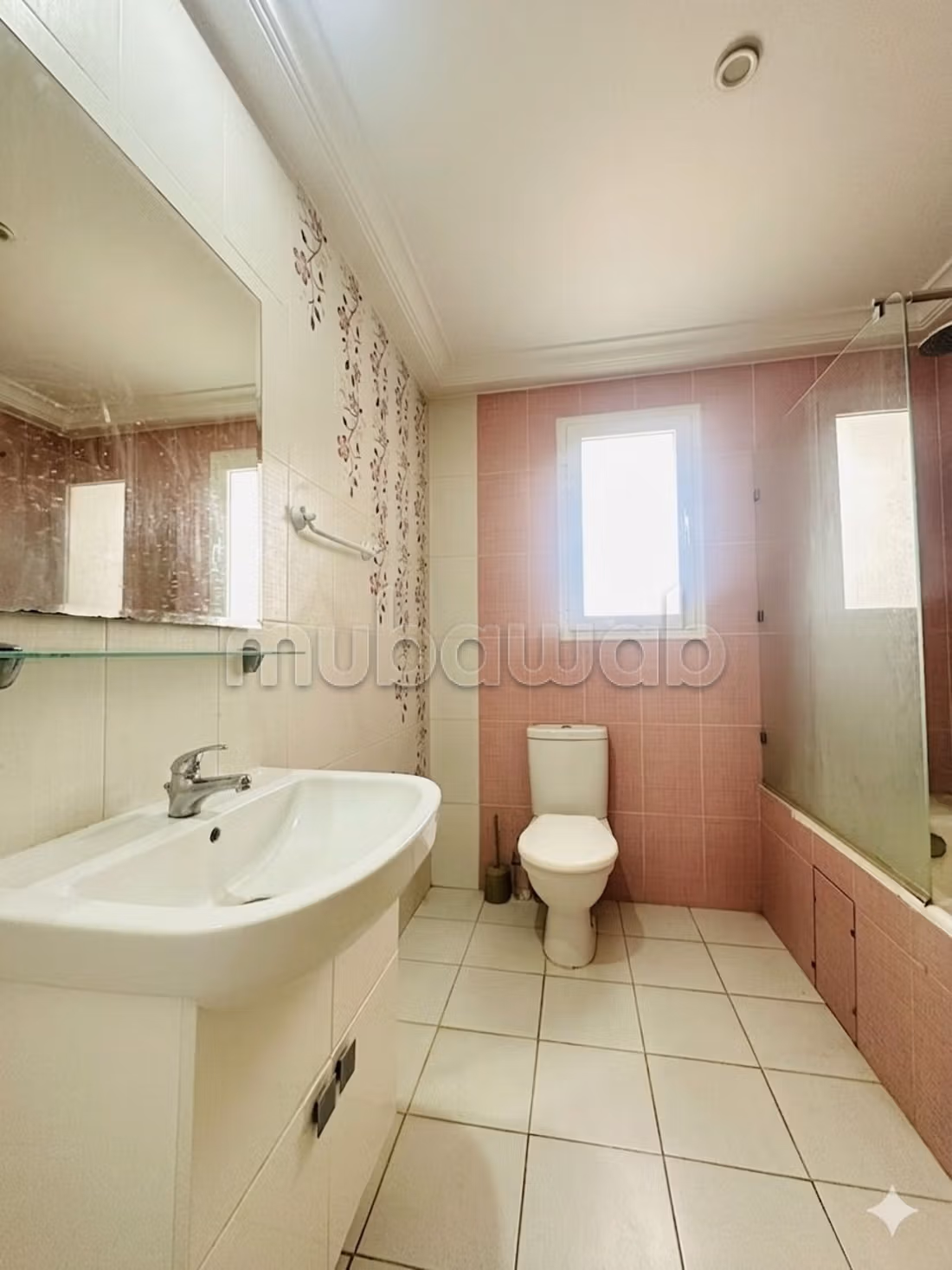 À vendre un Appartement en S2 à Cité El Ghazala