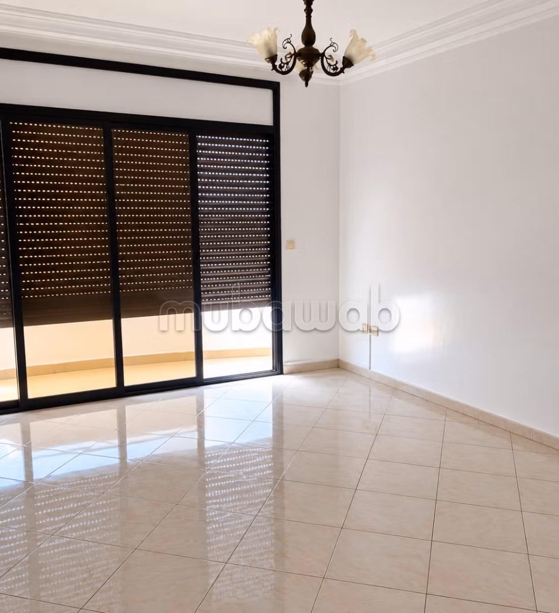 Appartement a Louer Vide a Maarif
Extension — 4