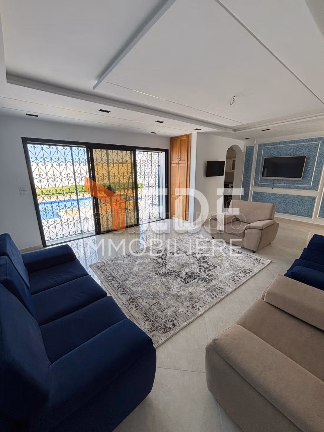 Villa d'exception pieds dans l'eau – ras jebel