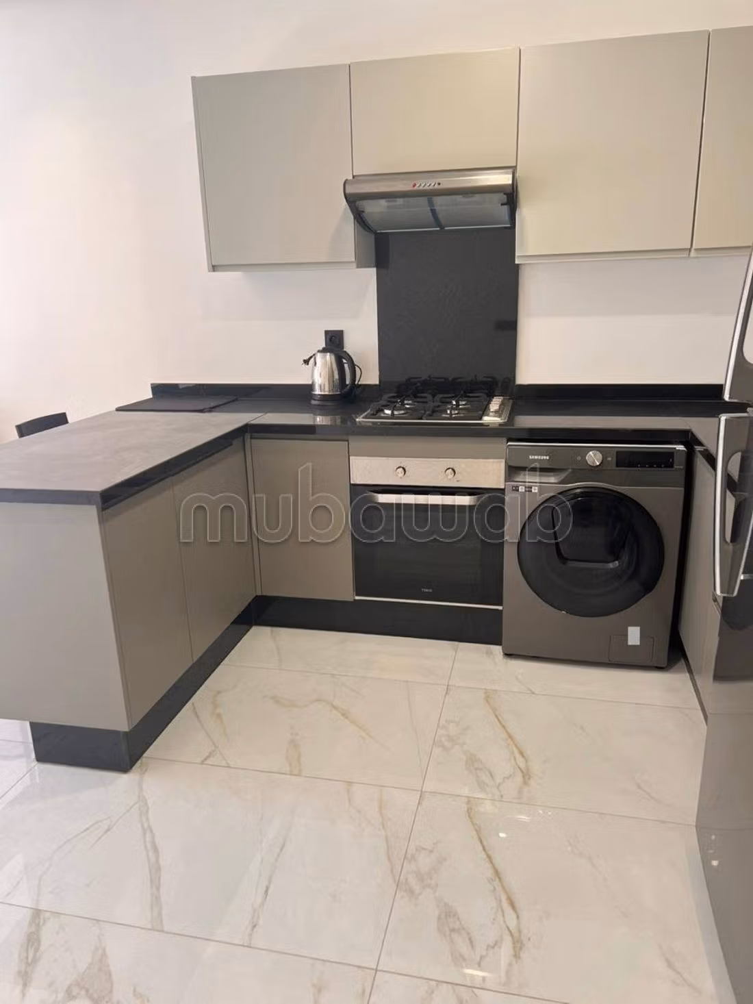 Bel appartement en location à maarif. 1 Pièce. Bien meublé — 3