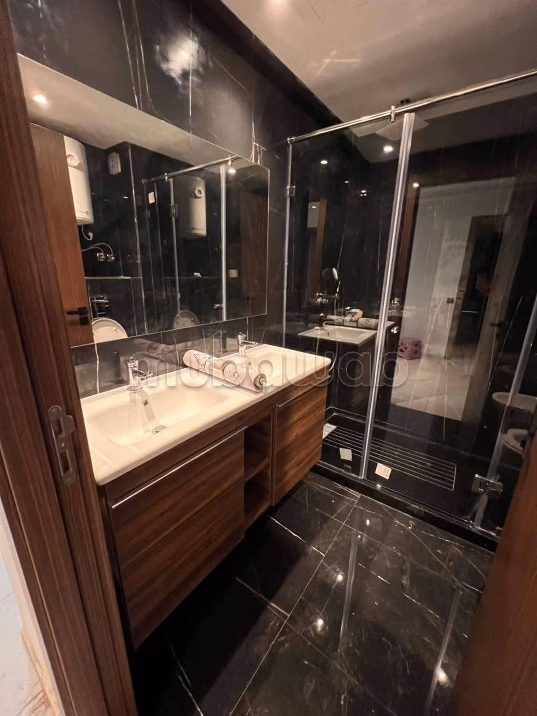 Bel appartement en location à maarif. 1 Pièce. Bien meublé — 4