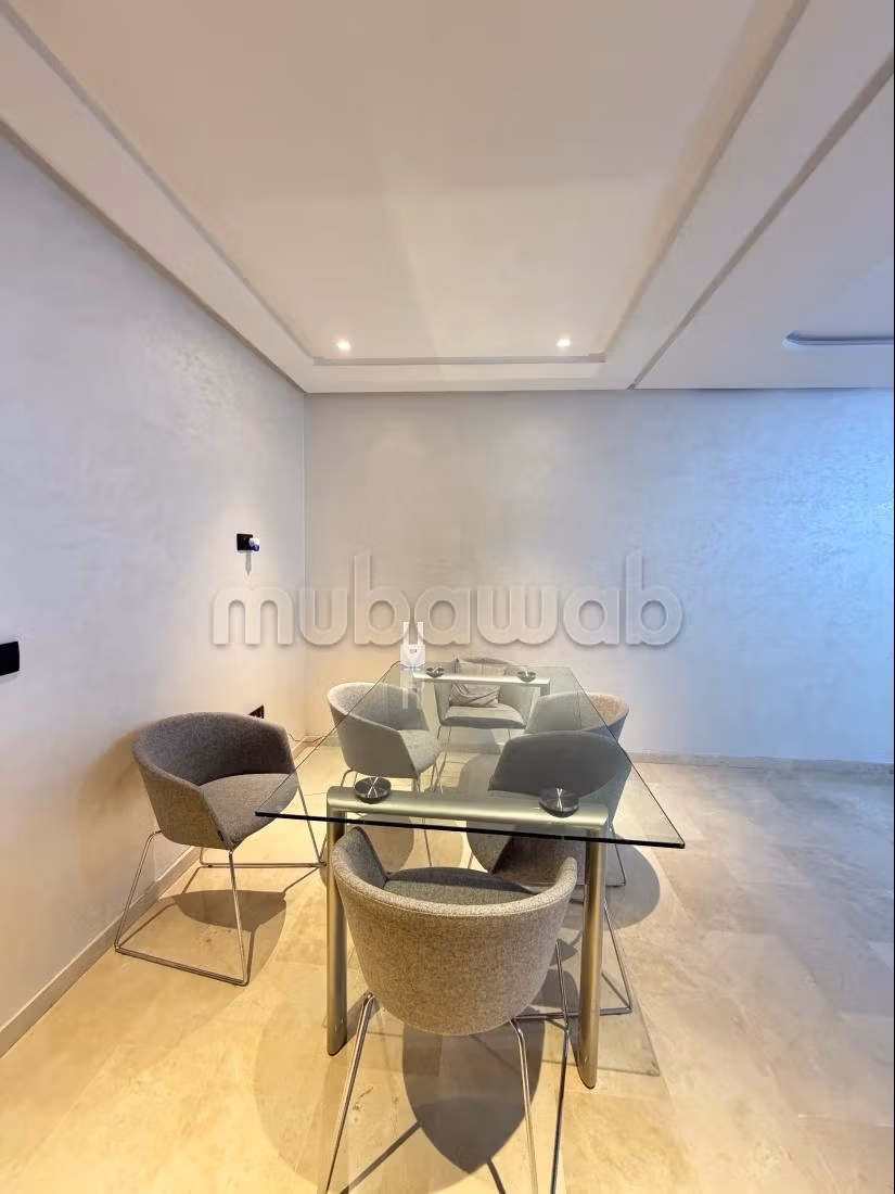Magnifique Appartement à vendre à Guéliz.
Surface de 89 m² résidence avec piscine — 5
