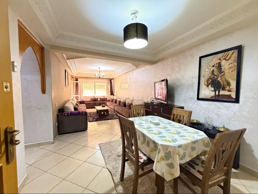 Bel appartement 89 m² à vendre meublé situé en plein centre de Guéliz 
à Marrakech — 2