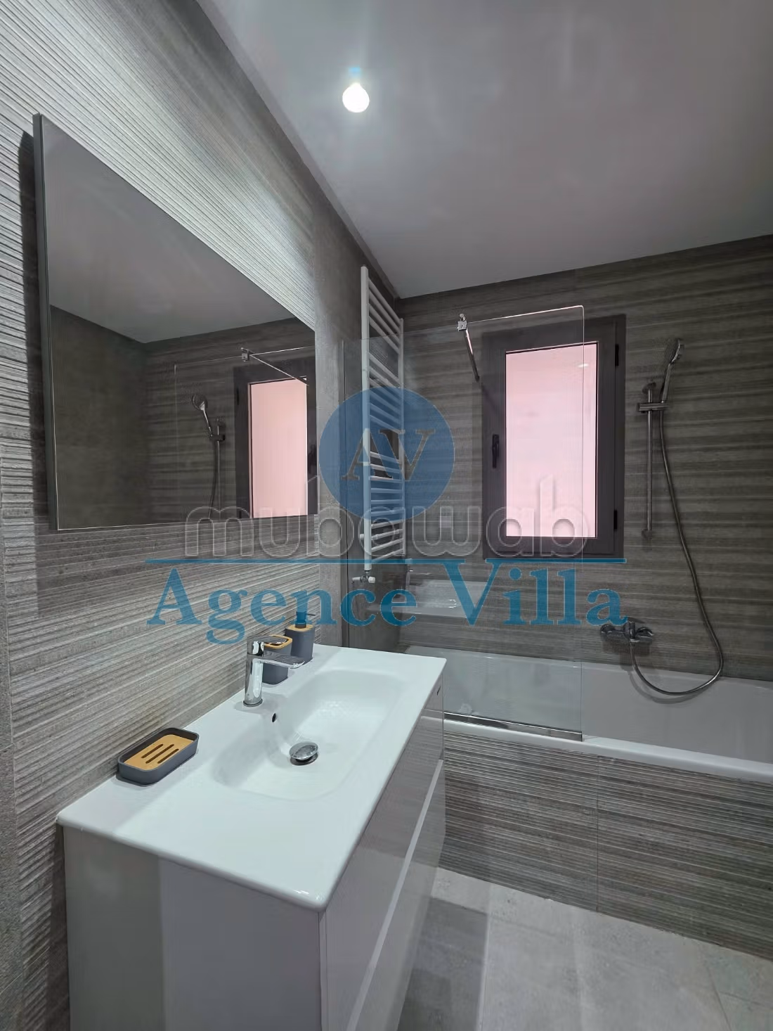 Appartamento S2 nuovo arredato a Ain Zaghouan