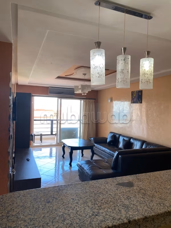 Appartements à louer à Asilah. Superficie totale de 70 m². Porte solide et chauffage central