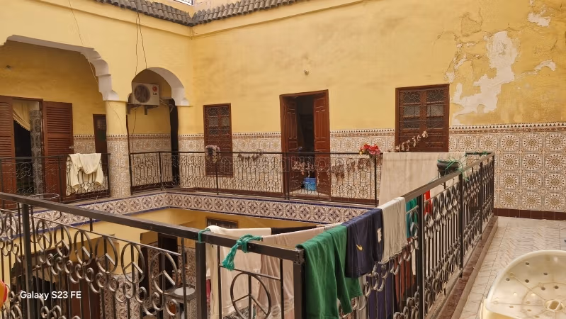 Riad de 500 m² a 2 Minutos de la Plaza